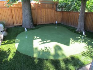 making golf greens fit in a Small yard 