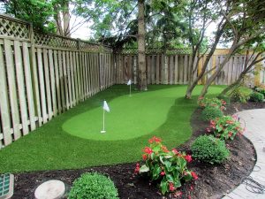 Wrapping golf green around landscape 